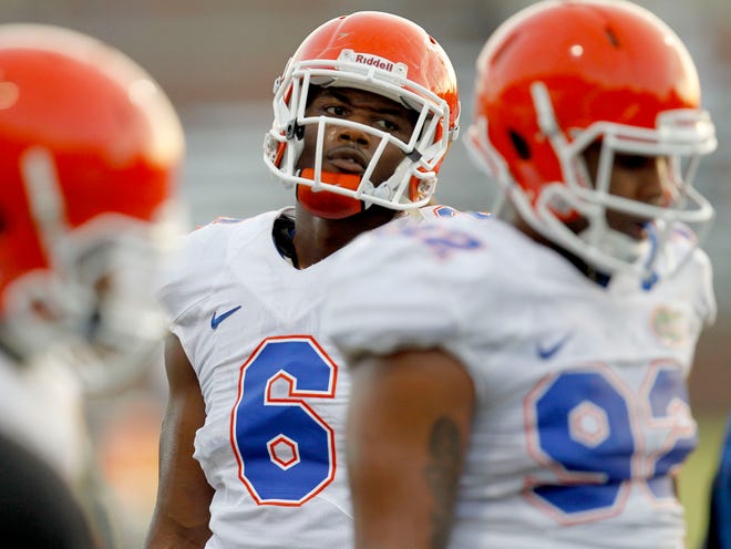 Florida junior defender Dante Fowler Jr. was limited in practice by a minor arm injury.