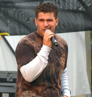 Josh Gracin performing at the Army's 231st birthday.