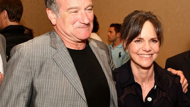 LOS ANGELES, CA - JUNE 22: Actor Robin Williams and actress Sally Field attend the Campaign for a New GI Bill hosted by the Student Veterans of America at the Beverliy Hilton hotel on June 22, 2008 in Los Angeles, California. (Photo by Alberto E. Rodriguez/Getty Images)
