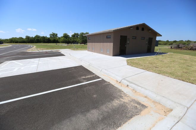 The Sand Hills State Park is equipped with a restroom and shower house.