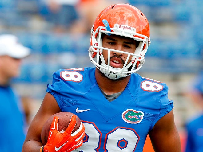 UF senior tight end Clay Burton caught seven passes for 42 yards against Eastern Michigan.