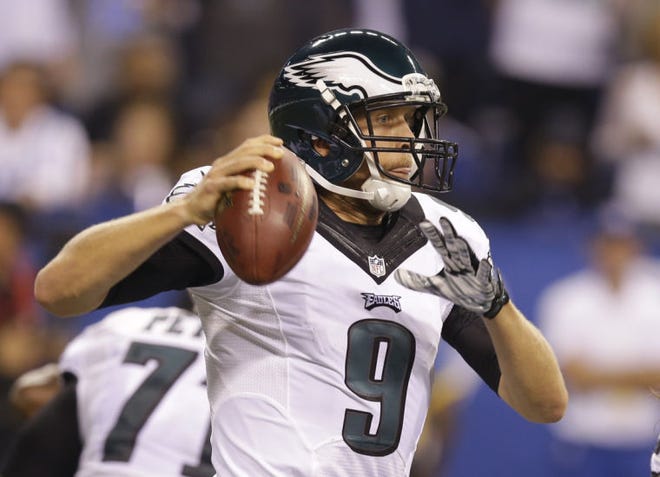 If Eagles coach Chip Kelly pursues Marcus Mariota to be his quarterback, it would likely cost Nick Foles and several draft picks over the next two years.