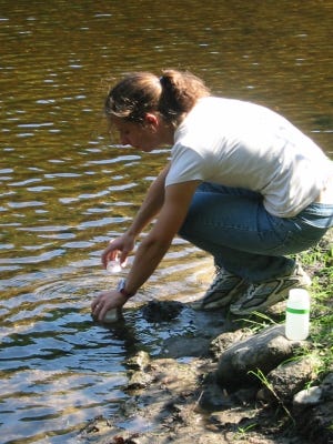 Volunteers sample Lamprey River and tributaries from May to September.