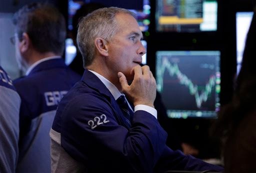 A DIZZYING DAY FOR MARKETS AS STOCKS PLUNGE: Investors fled stocks and poured into bonds as worries about a global economic slowdown intensified and the Dow Jones industrial average dropped 460 points before recovering slightly in the late afternoon.