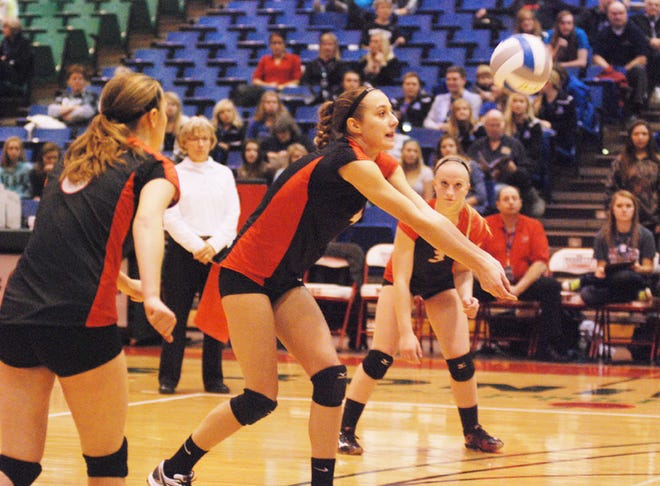 Photos Courtesy Minot Daily News/Ryan Holmgren
Senior Sarah Hagler and the North Star volleyball team cruised to victory Thursday afternoon at the Minot State Dome. The team has advanced to the semifinals of the State Class B tournament