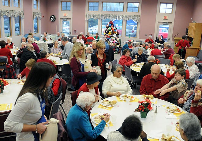 A full house turned out for the Bellingham and Franklin Lions Clubs free luncheon for seniors, Saturday in Bellingham. Daily News Staff Photo/ John Thornton