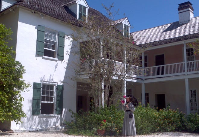 The Ximenez-Fatio House was built in 1798 by Andres Ximenez, a Spanish storekeeper. The original portion of the coquina house and the detached kitchen became a general store, tavern, private residence and fine boarding house for military officers, sea captains, dignitaries and families from the north and south.