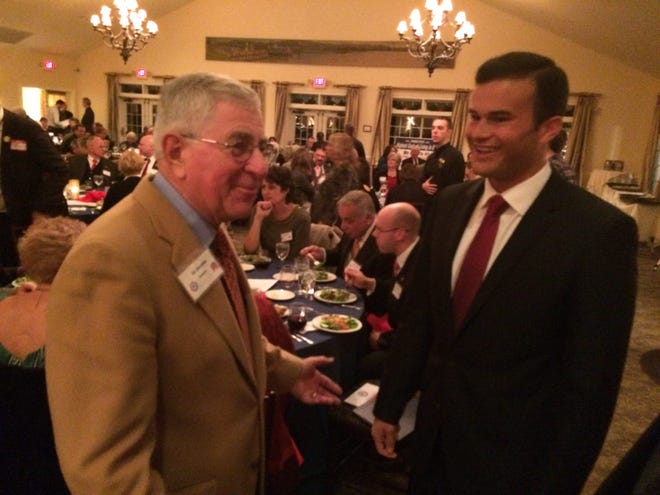 Grassroots East chairman Ed Munster, left, chats with State Sen. Art Linares, R-Westbrook. Linares was keynote speaker at the conservative group's annual dinner Friday in Haddam.