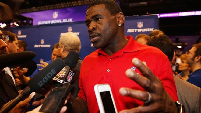 Hey, Hurricanes fans: Michael Irvin thinks some of y’all need to chill. (Getty Images)