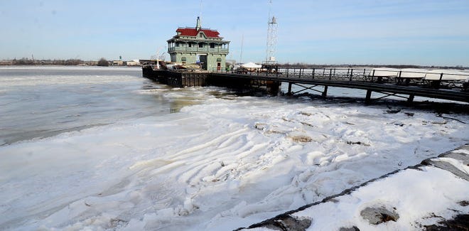 Along the shoreline at the Riverton Yacht Club on Monday, Feb. 16, 2015, portions of the Delaware River are freezing.