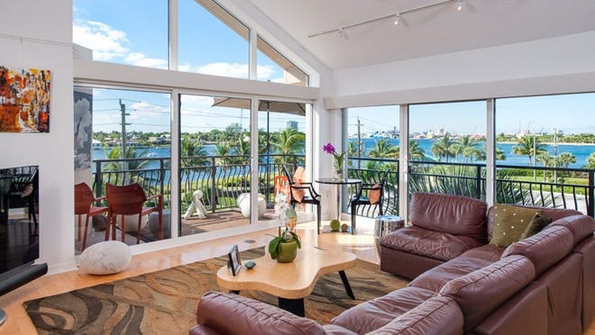 3rd FL Loft-Like 3 BR Penthouse Perched on the Palm Beach Inlet.