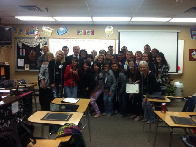 Students at Western Heights High School receive their Commissioner’s Cord for participation in SHINE. Photo provided