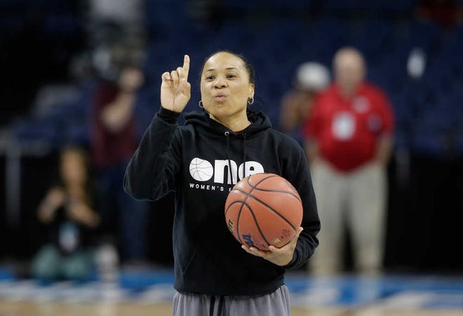 South Carolina head coach Dawn Staley speaks during a practice session for the NCAA Final Four tournament women's college basketball semifinal game, Saturday, April 4, 2015, in Tampa, Fla. South Carolina plays Notre Dame Saturday in a semifinal game. (AP Photo/John Raoux)