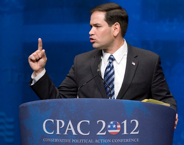 Marco Rubio addresses the CPAC conference in Washington, February 9, 2012. REUTERS/Jonathan Ernst