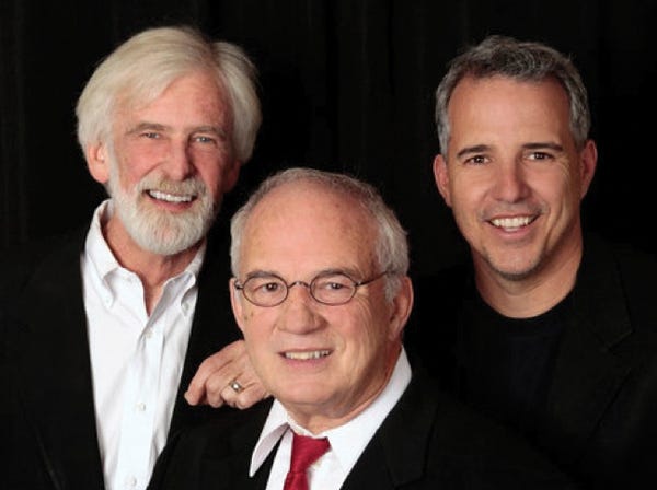 Three on a String consists of guitarist and harmonica player Jerry Ryan, who serves as master of ceremonies; his son, Brad, who plays bass and other instruments; and multi-instrumentalist Bobby Horton, an expert on music from the Civil War period.