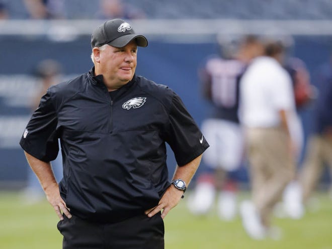 A report over the weekend indicate that ultra-private Eagles coach Chip Kelly was married and divorced during the 1990s.