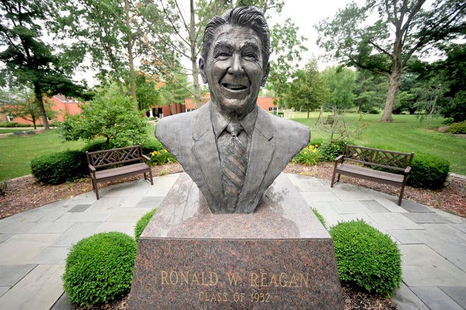 The Reagan Peace Garden at Eureka College.