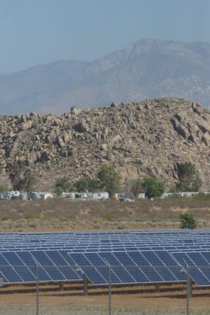 Solar panels are seen in Apple Valley near Highway 18 on May 20, 2015. Other renewable projects have been conditionally approved, including projects in Daggett, Helendale, Kramer Junction, Landers, Newberry Springs, Phelan and Victorville.
Jose Huerta, Daily Press
