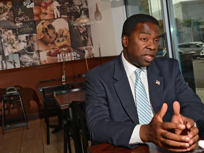 Mayor Alvin Brown met at the Corner Bakery in the Brooklyn neighborhood of Jacksonville, FL on Tuesday June 2, 2015. He talked about his term and achievements and hopes for the future of the city.