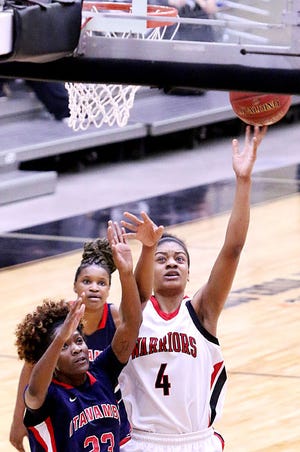 Former Pontiac prep star Kaela Hodges (4) goes up for a shot against Itawamba College during the NJCAA national tournament this spring. Hodges was named all-conference and all-region while helping lead Wabash Valley College to a 28-7 mark, as well as 15-1 in league play.
