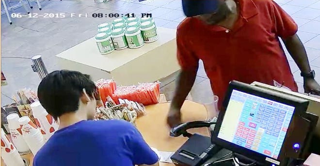 Ascension Parish Sheriff’s Office responded to Smoothie King, located on Highway 73 in Prairieville in reference to an attempted theft on Friday, June 12.The male suspect arguing with the employee was described as an older black male wearing a red collar shirt.