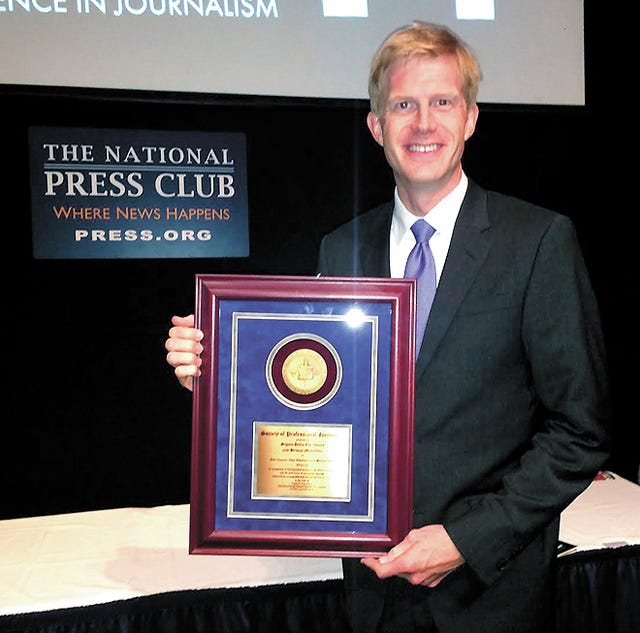 News anchor Eric Hanson earns multiple broadcasting awards