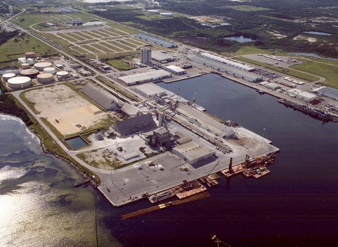 Port Manatee is located in Palmetto.