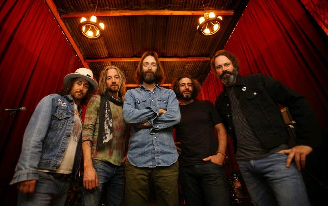 The Chris Robinson Brotherhood: From left, Mark Dutton (bass), Adam Macdougall (keys), Chris Robinson (vocals), Tony Leone (drums) and Neal Casal (guitar). Photo by Angela Izzo, courtesy of Calabro Music Media