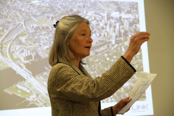 Jan A. Brodie, executive director of the I-195 Redevelopment District Commission, makes a presentation to a developer in April 2014. Brodie announced Fridaythat she's resigning her position to return to the private sector. The Providence Journal/ Frieda Squires