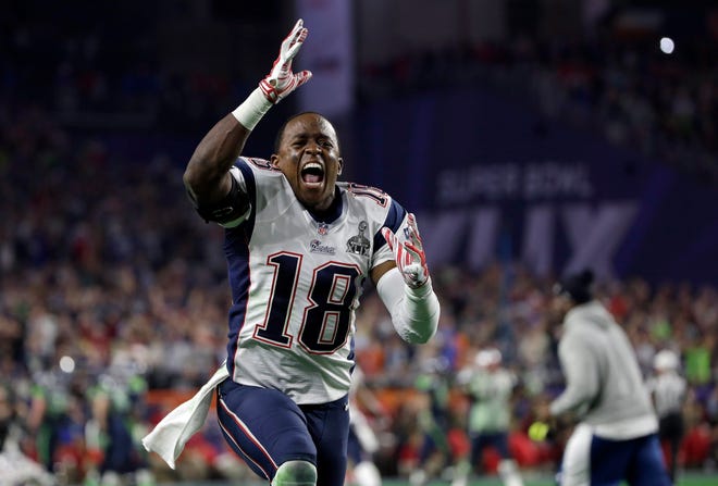 Special teams star Matthew Slater said Wednesday the Patriots are a family and team members will stand behind quarterback Tom Brady no matter what the Deflategate outcome is. MATT SLOCUM/THE ASSOCIATED PRESS









Glendale, Ariz. (AP Photo/Matt Slocum) ORG XMIT: NFL477