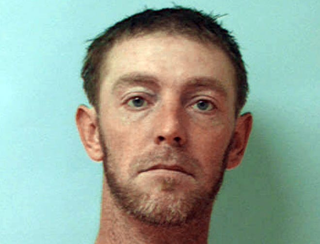 This undated photo provided by the Armstrong County Jail shows Robert Crissman. Armstrong County officials say Crissman ran from jail Thursday morning, July 30, 2015, while delivering meals to other inmates. Authorities say Crissman is suspected of killing a woman in her Kittanning, Pa., home and then taking her 1999 Chevrolet Silverado pickup truck after escaping. (Armstrong County Jail via AP)