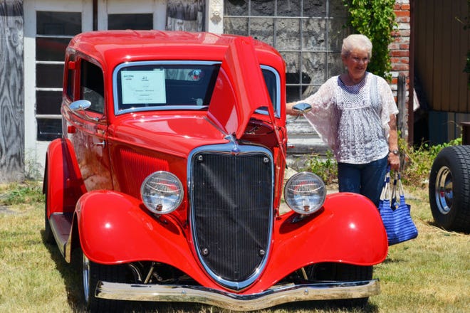 Rene Maldonado's 1934 Ford Sedan won Best of Show and Mayor's Choice, as chosen by Walnut Springs Mayor Kay Moore (pictured). Maldonado is a Cleburne resident.