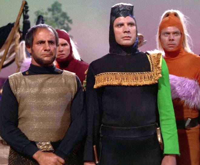 Michael Dante (center), as Maab in the "Star Trek" episode, "Friday's Child."