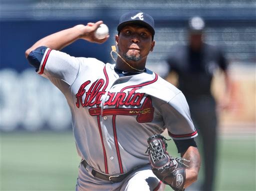 Atlanta Braves starting pitcher Julio Teheran throws against the San Diego Padres during the first inning of a baseball game Wednesday, Aug. 19, 2015, in San Diego. (AP Photo/Lenny Ignelzi)