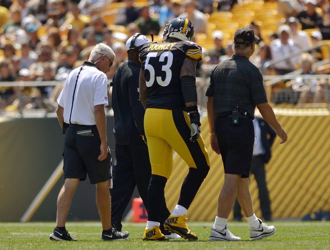 Steelers coach Mike Tomlin has held off on announcing injured center Maurkice Pouncey's status for the season, preferring to wait a few days after his ankle surgery.