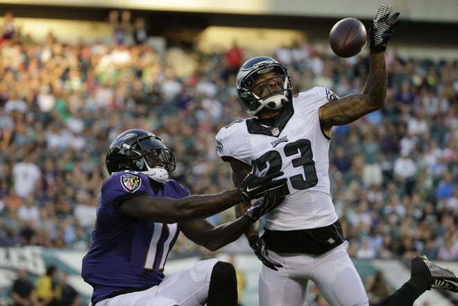 Philadelphia Eagles' Nolan Carroll said on Wednesday that he will likely be the slot cornerback when the team shifts into its nickle defense. (AP Photo/Michael Perez)