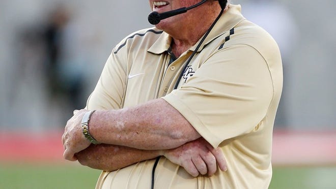 Head coach George O’Leary of the UCF Knights waits on the field during the first half of their game against the Houston Cougars at TDECU Stadium on October 2, 2014 in Houston, Texas. (Photo by Scott Halleran/Getty Images)