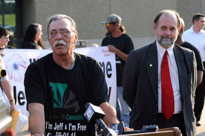 Jeff Mizanskey, left, speaks after being released from the Jefferson City Correctional Center, after serving two decades of a life sentence for a marijuana-related charge in Jefferson City, Mo., on Tuesday, Sept. 1, 2015. His release followed years of lobbying by relatives, lawmakers and others who argued that the sentence was too stiff and that marijuana should not be forbidden.  (AP Photo/Columbia Missourian/Justin L. Stewart) MANDATORY CREDIT