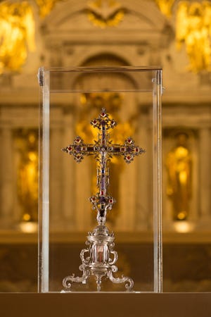 The finger of Saint Augustine dates back to 430 A.D. and is encased in a container for holy relics known as a reliquary. The reliquary dates back to 1904 and is made of silver adorned with precious stones.