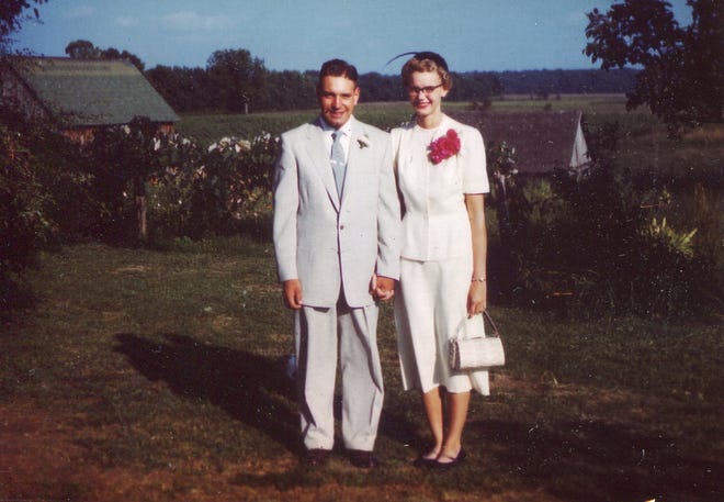 Don and Roberta Reeder on Aug. 31, 1954, their wedding day. PHOTO PROVIDED