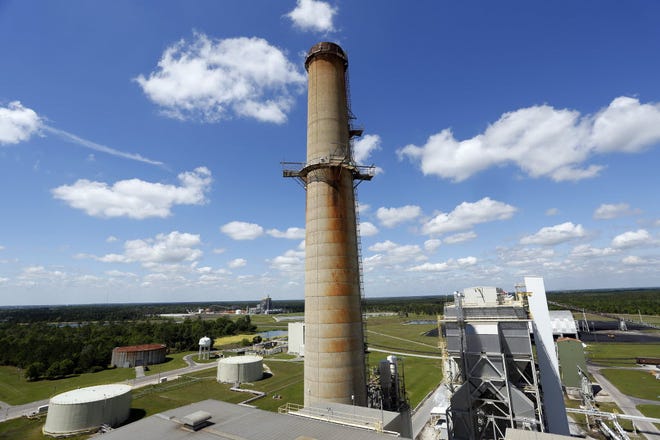Gainesville Regional Utilities' largest power plant, the Deerhaven Generating Station, is shown in March.
Erica Brough