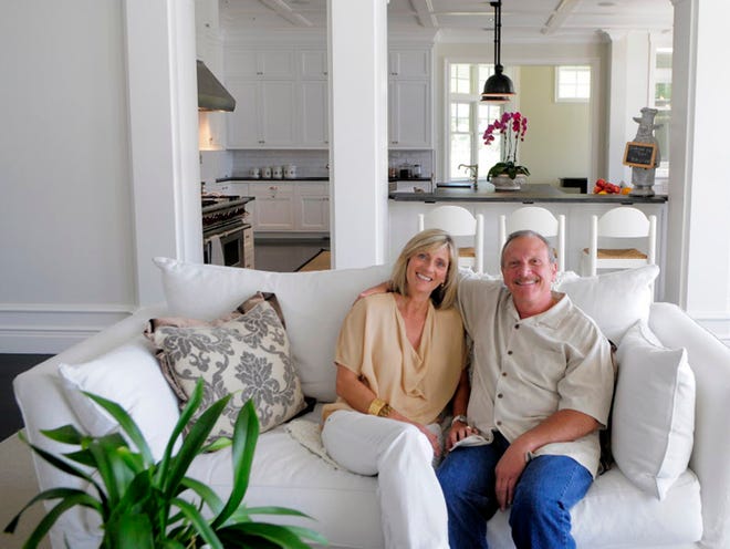 Gaeton "Guy" Della Penna and Sharon Nizolek were photographed in the living room of their home on Siesta Key in 2011.