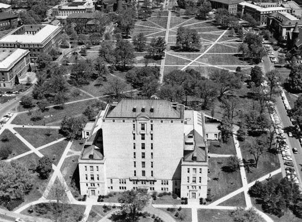 Thompson Library on the Ohio State University campus