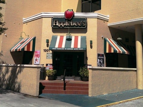 Applebee's Neighborhood Grill and Bar at 1991 Main St., Sarasota. STAFF PHOTO / WADE TATANGELO