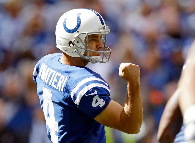 Indianapolis Colts' Adam Vinatieri (4) reacts after kicking a 54-yard field goal during the first half of an NFL football game against the Jacksonville Jaguars, Sunday, Oct. 4, 2015, in Indianapolis. (AP Photo/Michael Conroy)