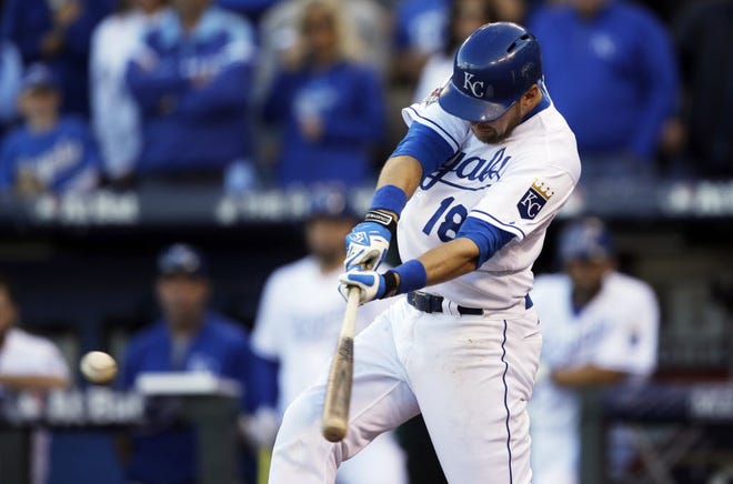 Kansas City's Ben Zobrist delivers the game-winning single in the seventh inning on Friday.