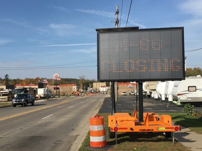 The The Twin Rivers Bridge that connects Lyons and Muir and bridge work over M-66 in Ionia will shut down traffic for motorists this week.
