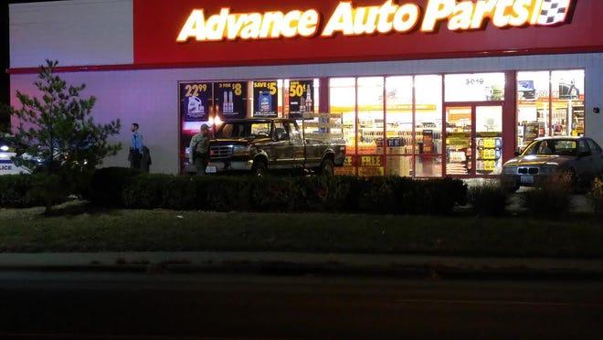 Police investigate a report of shots fired during a Robbery, Monday, Nov. 2, 2015, at Advance Auto Parts, 3019 Auburn St.

CHRIS GREEN/STAFF PHOTOGRAPHER/RRSTAR.COM