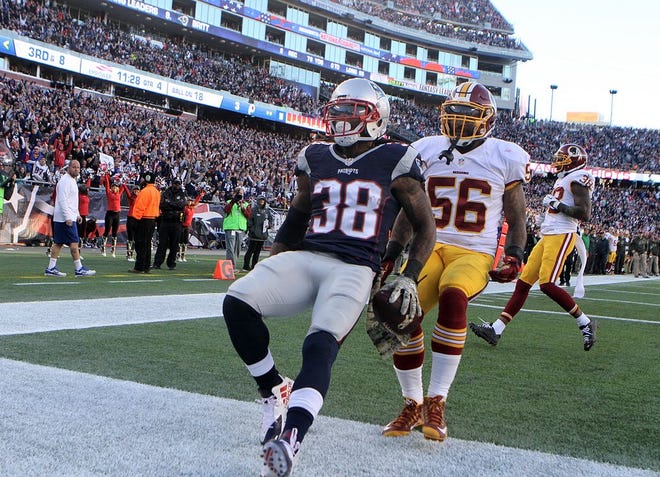 Brandon Bolden is in the end zone with a Patriots touchdown in the fourth quarter Sunday.