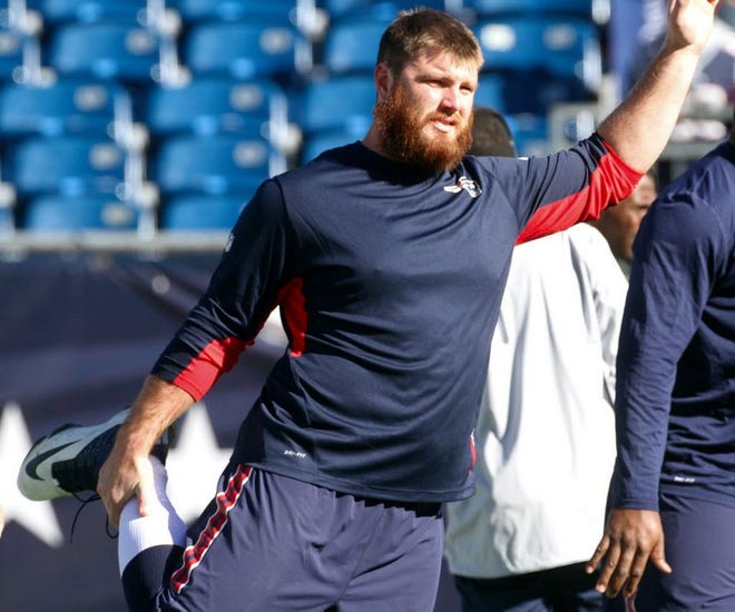 Bryan Stork warms up before the start of Sunday's game.